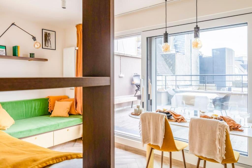 Love Nest - Your Cosy Penthouse 奥斯滕德 外观 照片