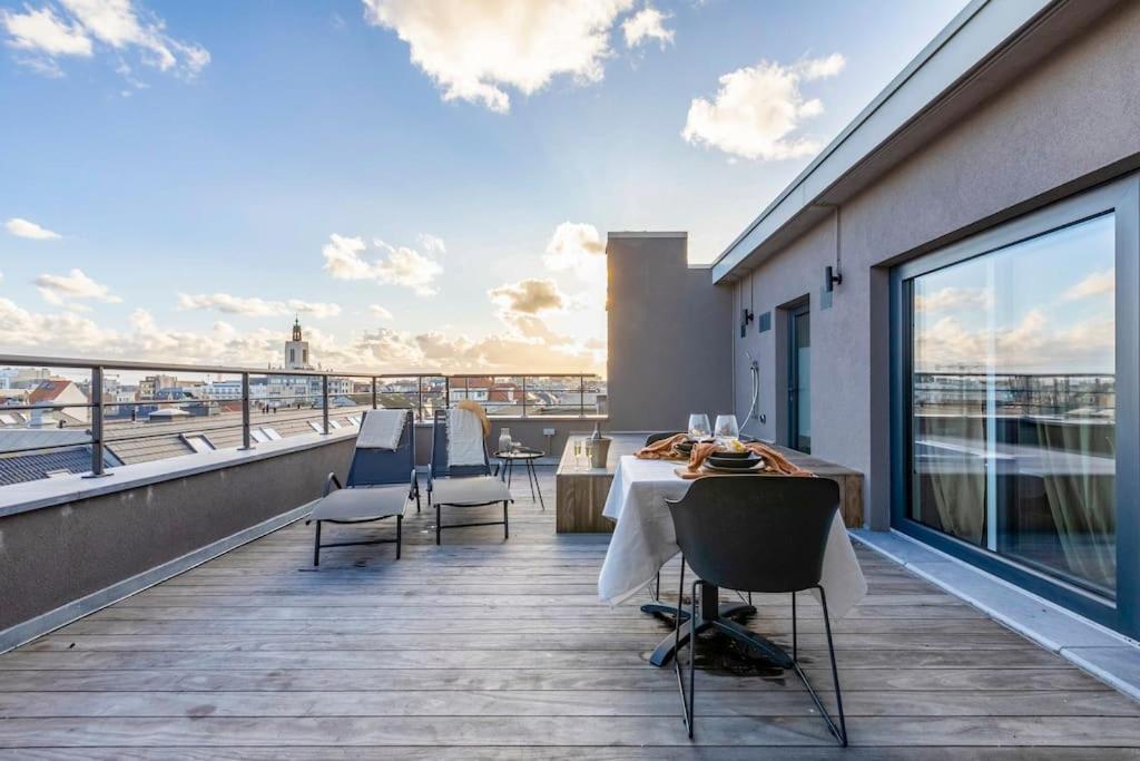 Love Nest - Your Cosy Penthouse 奥斯滕德 外观 照片